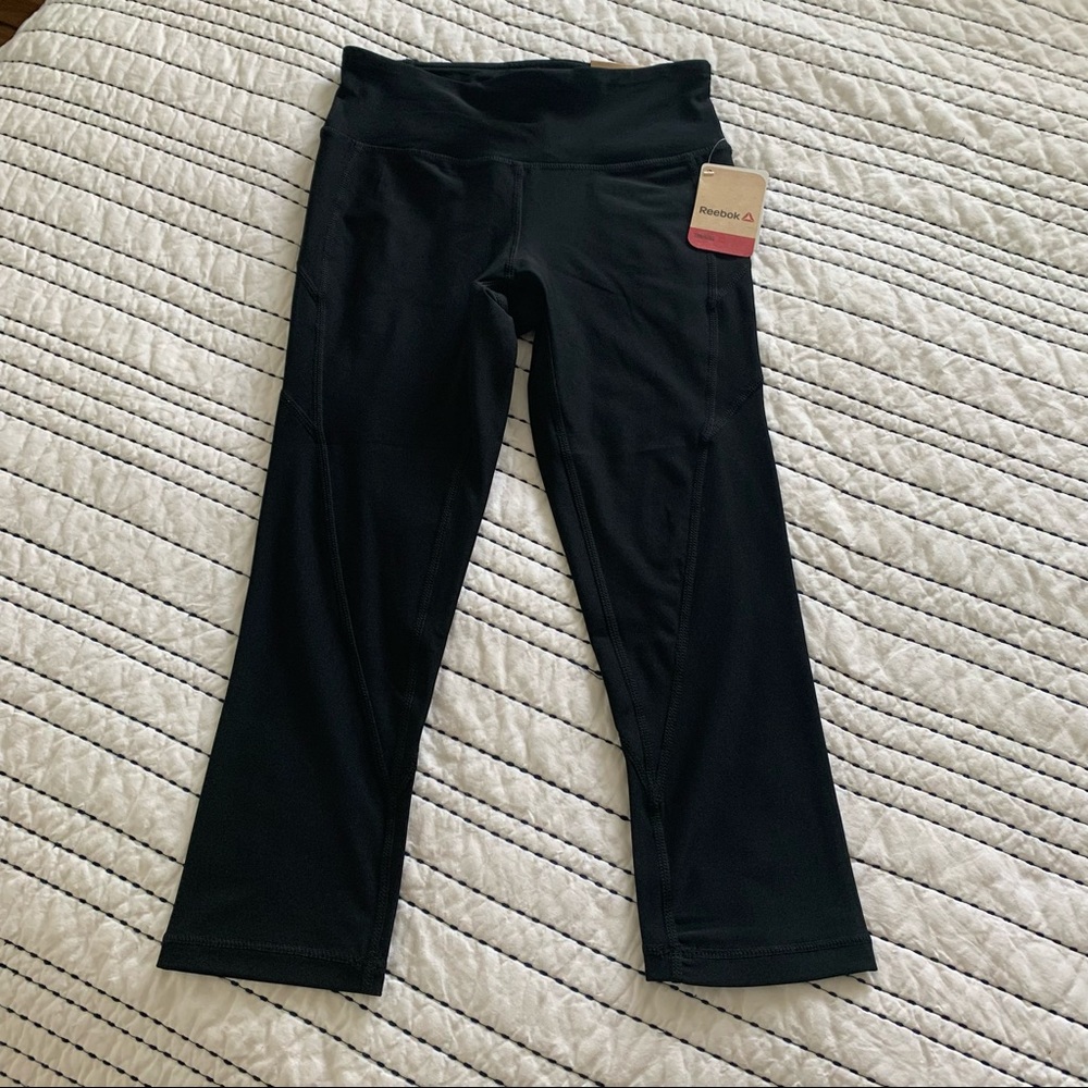 Reebok Skinny Capri Leggings - NEW